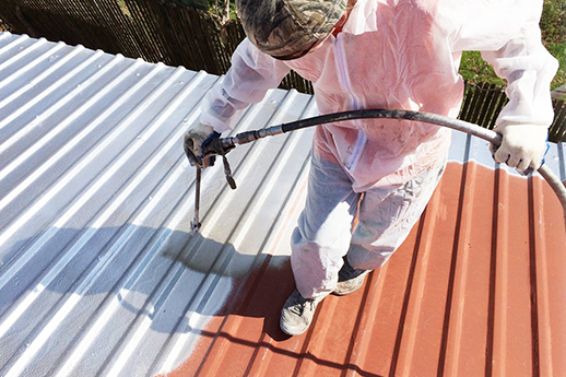 Краска для крыши из металла - чем покрасить ржавую или оцинкованную крышу дома